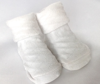 White Diamond Pattern Socks