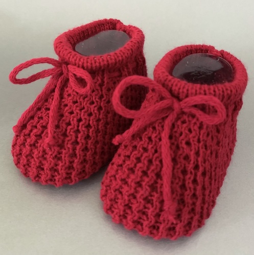 Newborn Knitted Booties - red