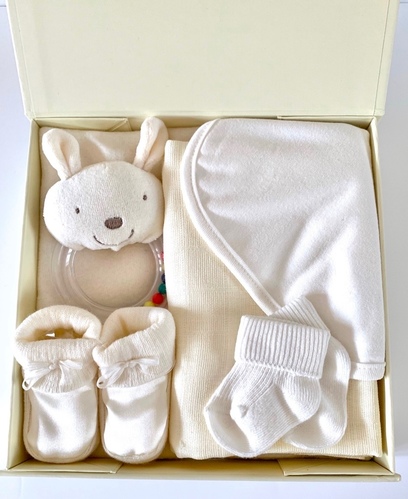 Cream Baby Gift Box - medium