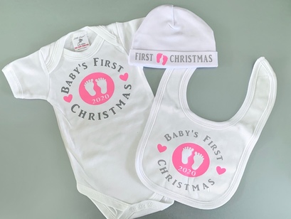 Baby’s First Christmas 2022 Gift Set  - pink