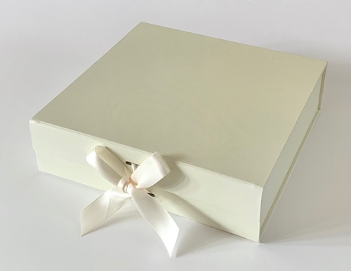 Magnetic Board Gift Box - cream