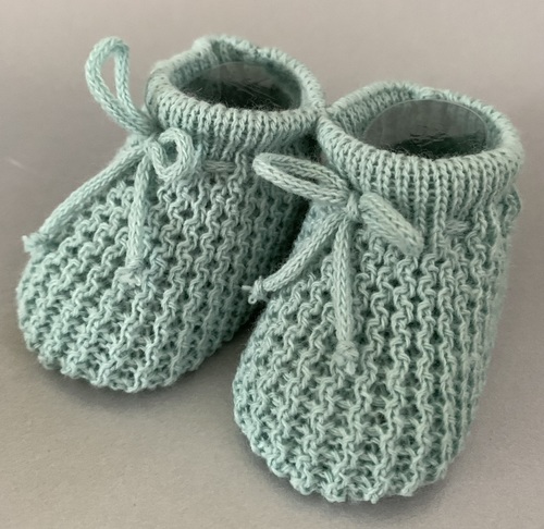 Newborn Knitted Booties - green