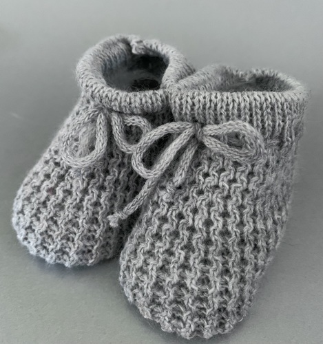 Newborn Knitted Booties - grey